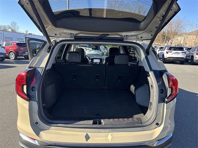 2022 GMC Terrain AT4