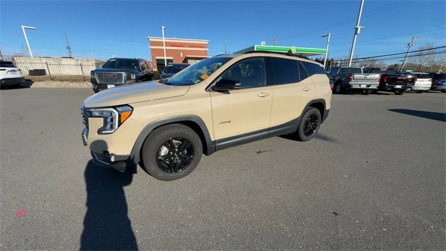 2022 GMC Terrain AT4