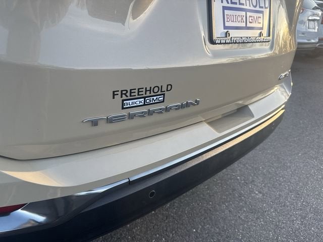 2022 GMC Terrain AT4