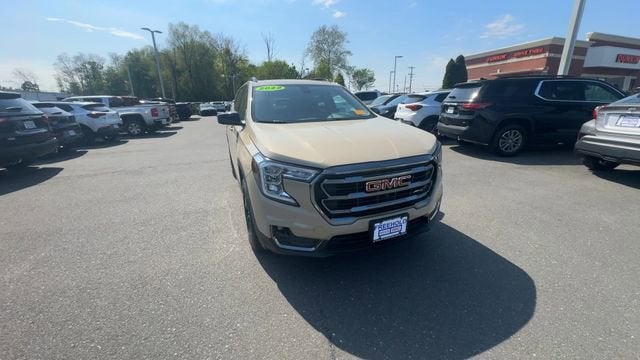 2022 GMC Terrain AT4