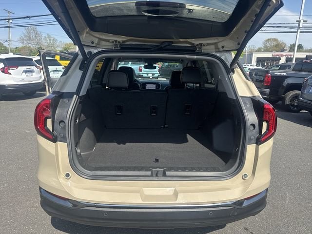 2022 GMC Terrain AT4