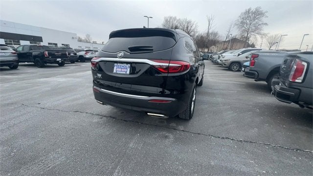 2020 Buick Enclave Essence