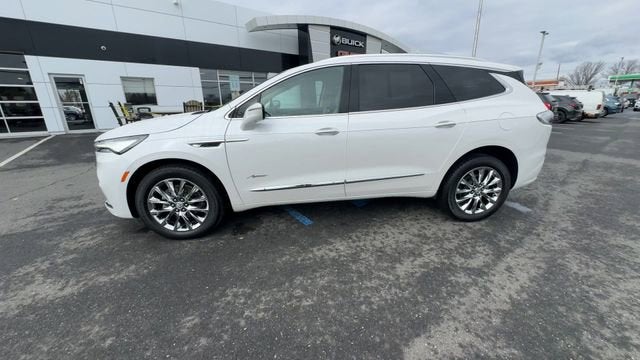 2024 Buick Enclave Avenir