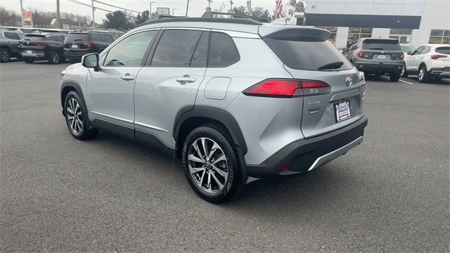 2022 Toyota Corolla Cross XLE