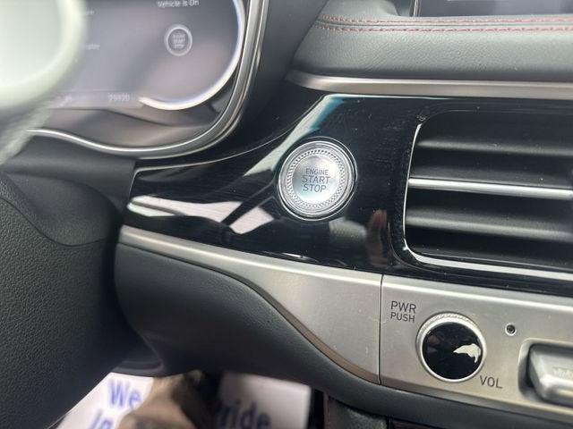 2024 Genesis G70 2.5T AWD