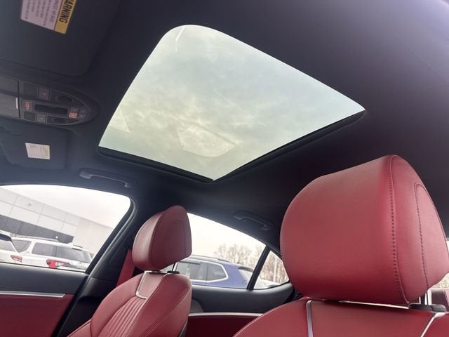 2024 Genesis G70 2.5T AWD