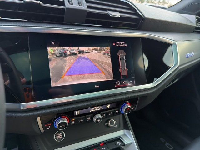 2021 Audi Q3 Premium Plus 40 TFSI quattro Tiptronic